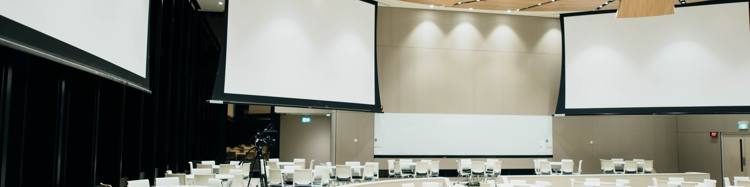 chuttersnap-Q_KdjKxntH8-unsplash